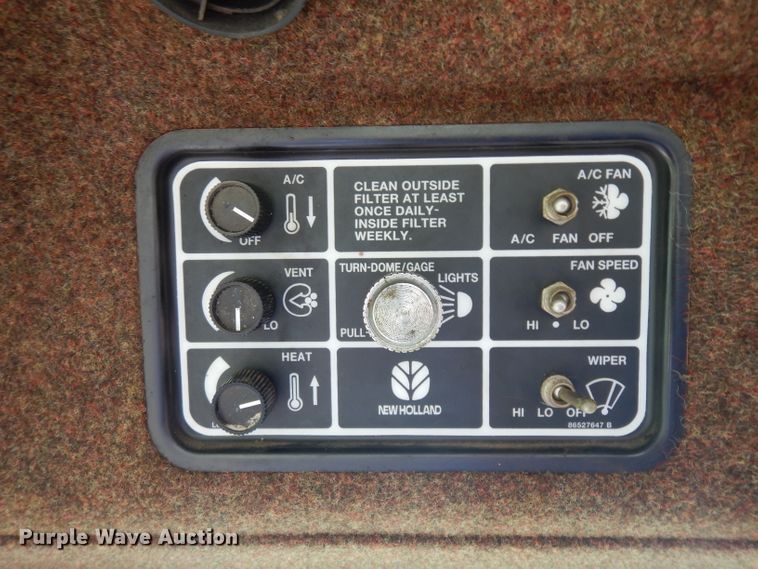 image for item GG9139 1997 New Holland 2550 windrower