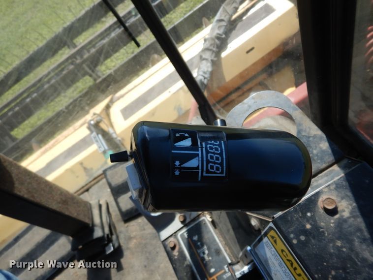 image for item GG9139 1997 New Holland 2550 windrower