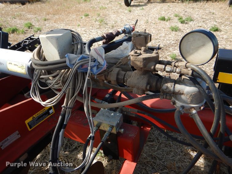 image for item GH9556 Case IH Nutri-Till'r 5310 strip-till applicator