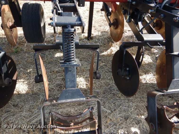 image for item GH9556 Case IH Nutri-Till'r 5310 strip-till applicator