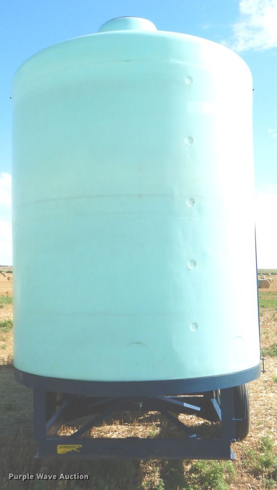 image for item GH9557 JD Skiles three cone bottom trailer