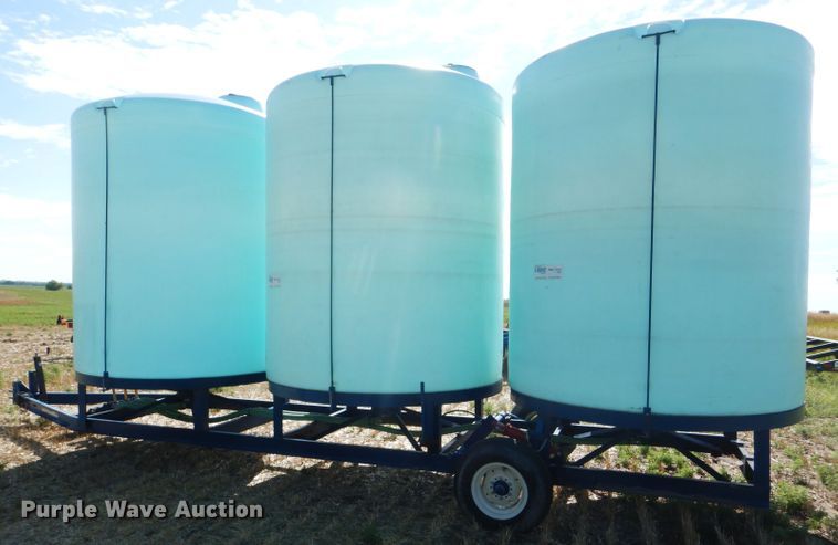 image for item GH9557 JD Skiles three cone bottom trailer