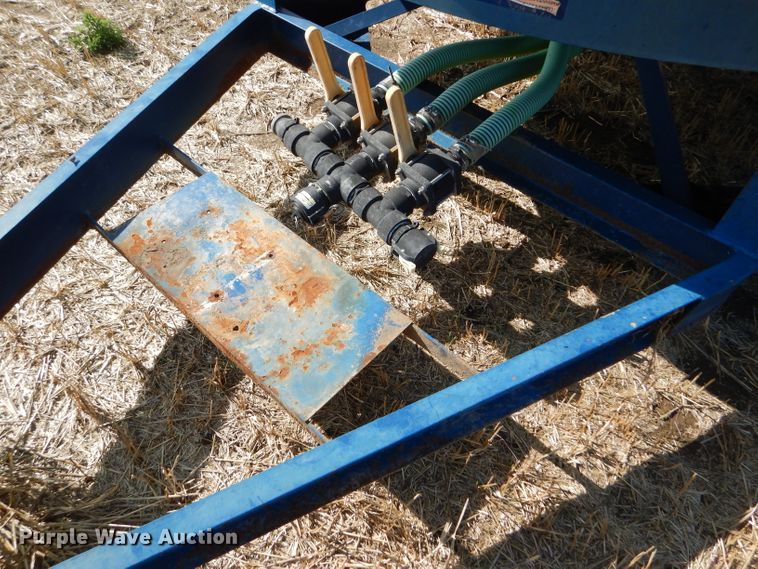 image for item GH9557 JD Skiles three cone bottom trailer