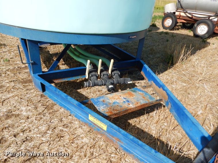 image for item GH9557 JD Skiles three cone bottom trailer