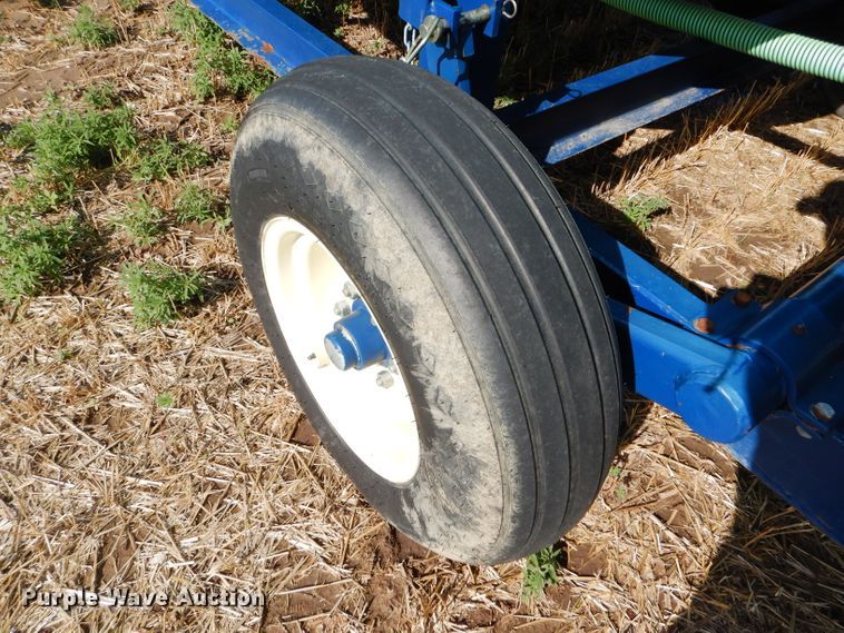 image for item GH9557 JD Skiles three cone bottom trailer