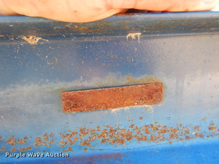 image for item GH9557 JD Skiles three cone bottom trailer