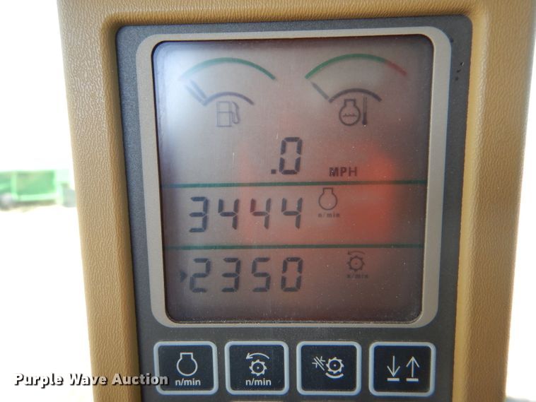 image for item GH9562 2007 John Deere 9760 STS combine