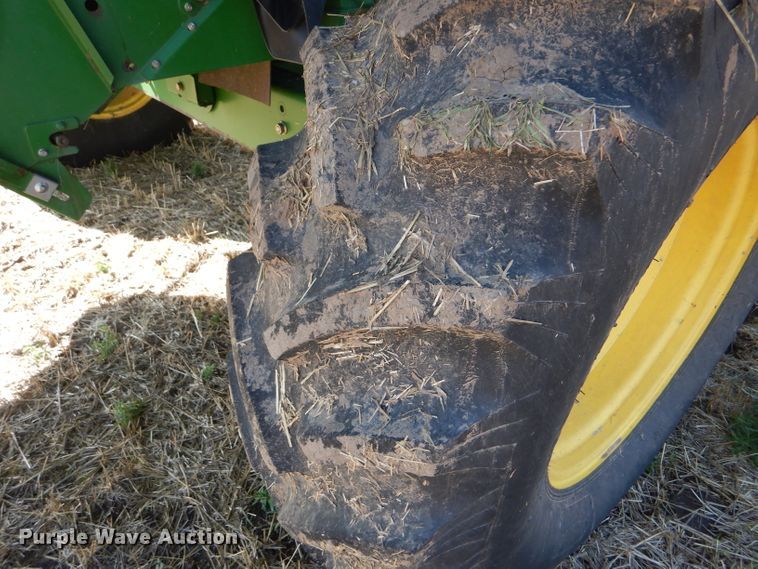 image for item GH9562 2007 John Deere 9760 STS combine
