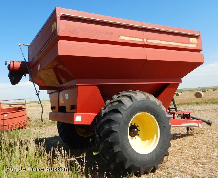 image for item GH9564 CrustBuster 850GC grain cart
