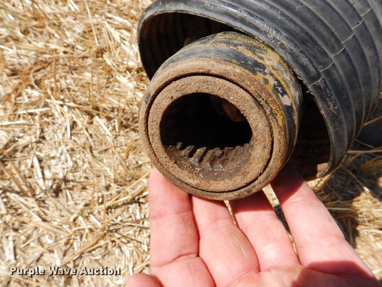 image for item GH9564 CrustBuster 850GC grain cart