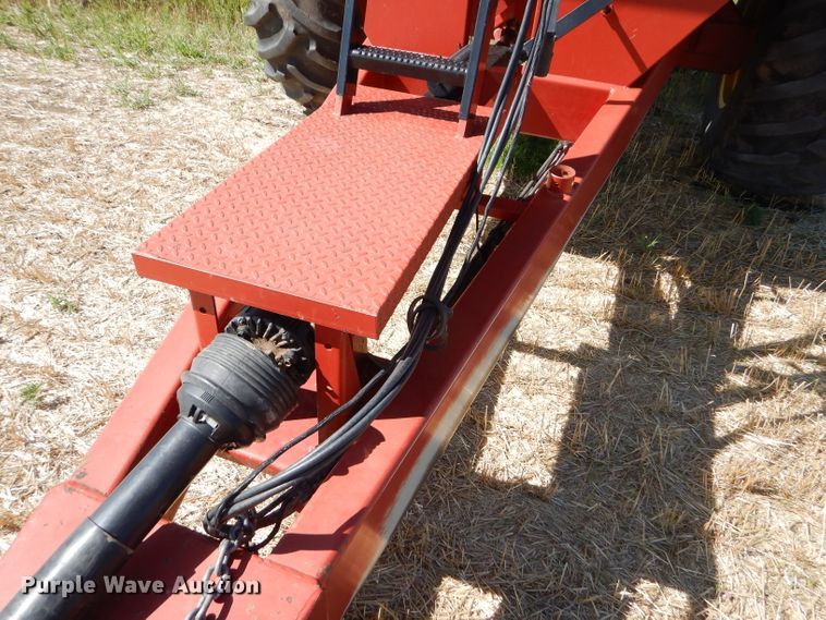 image for item GH9564 CrustBuster 850GC grain cart