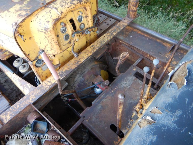 image for item GH9603 1955 International TD24 dozer
