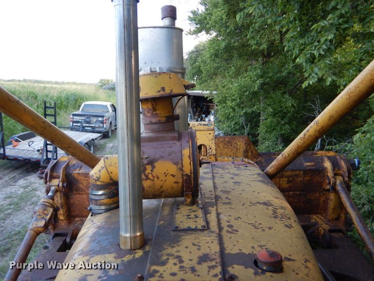 image for item GH9603 1955 International TD24 dozer