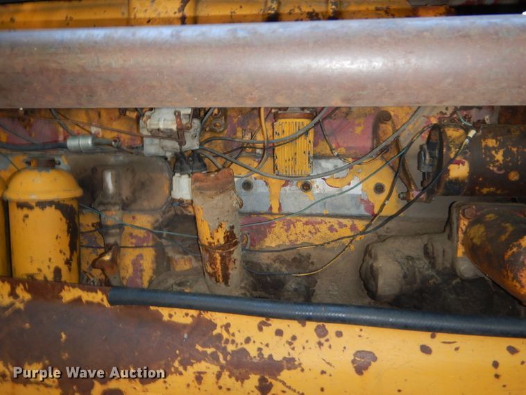image for item GH9603 1955 International TD24 dozer