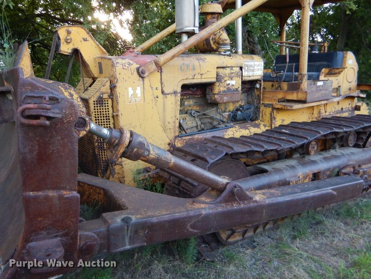 image for item GH9603 1955 International TD24 dozer