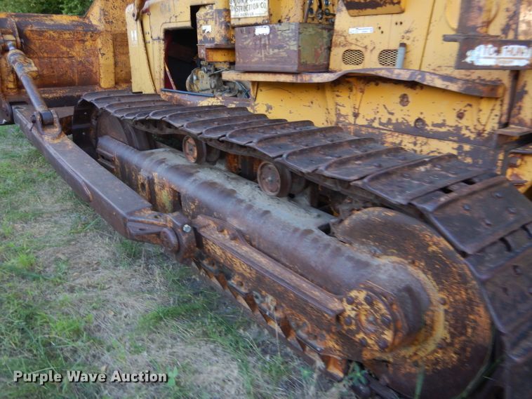 image for item GH9603 1955 International TD24 dozer