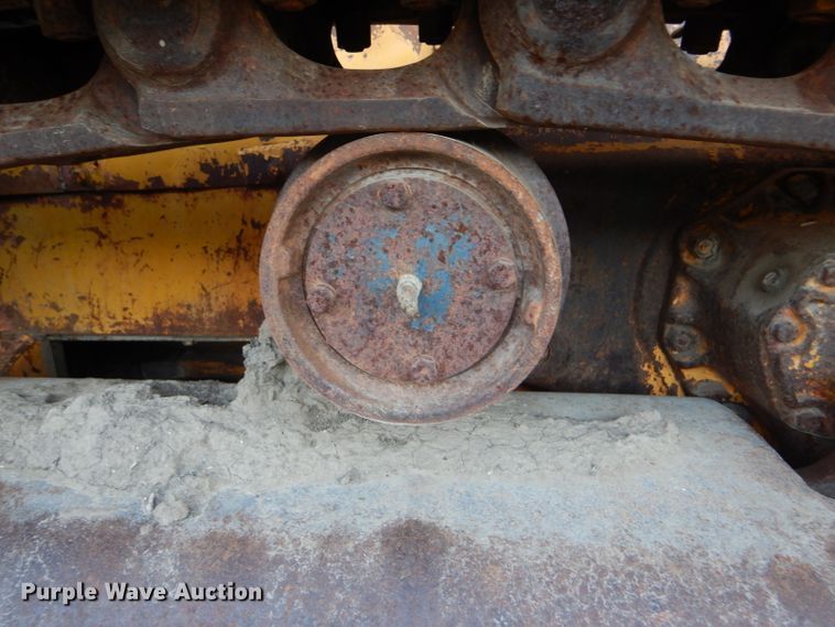 image for item GH9603 1955 International TD24 dozer