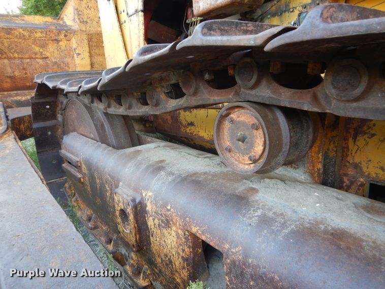 image for item GH9603 1955 International TD24 dozer