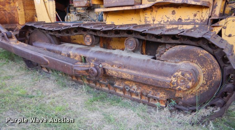 image for item GH9603 1955 International TD24 dozer