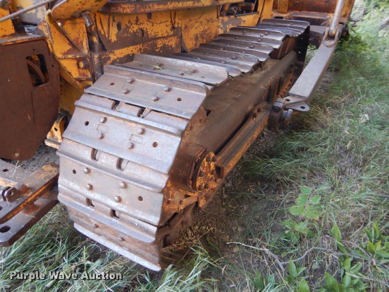 image for item GH9603 1955 International TD24 dozer