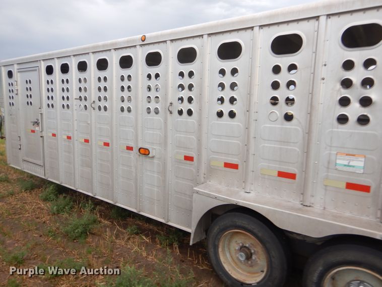 image for item GH9608 2007 Merritt Cattle Drive livestock trailer