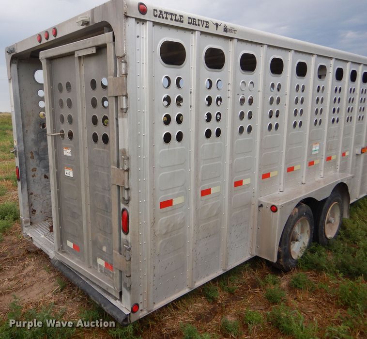 image for item GH9608 2007 Merritt Cattle Drive livestock trailer