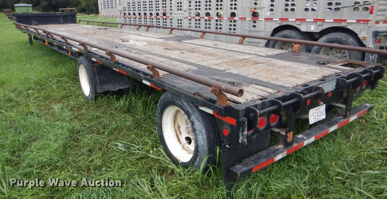 image for item GH9628 1997 Talbot drop deck trailer
