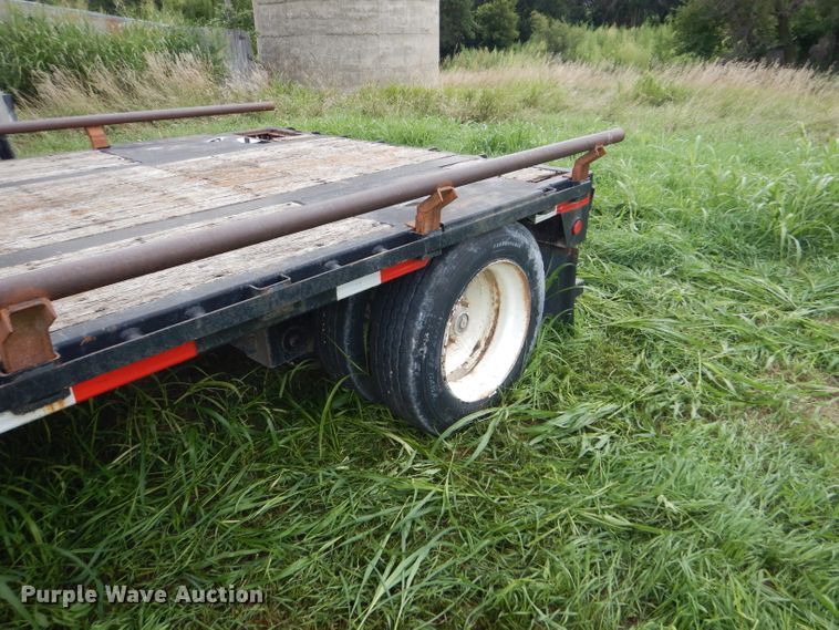 image for item GH9628 1997 Talbot drop deck trailer