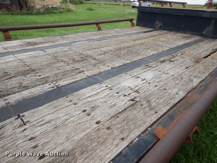 image for item GH9628 1997 Talbot drop deck trailer