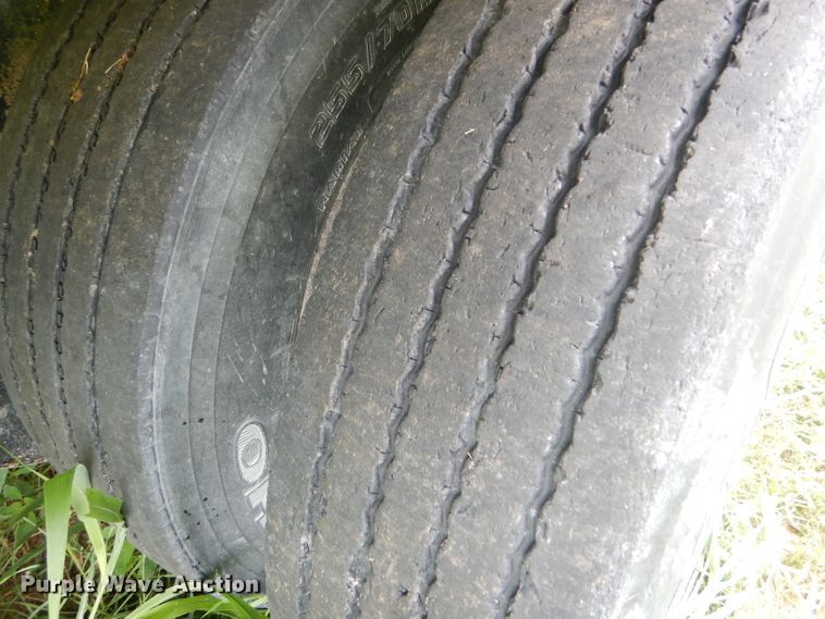 image for item GH9628 1997 Talbot drop deck trailer