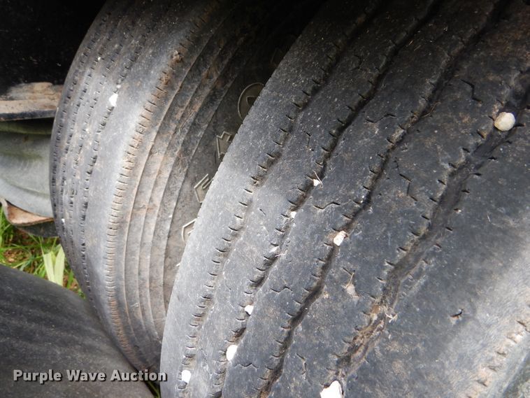 image for item GH9628 1997 Talbot drop deck trailer