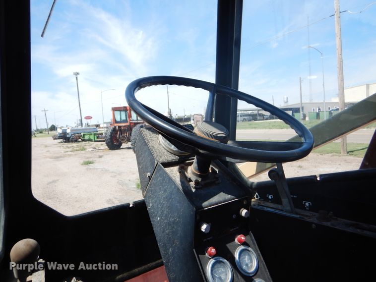 image for item GH9675 1980 Versatile 150 Series II 4WD bi-directional tractor