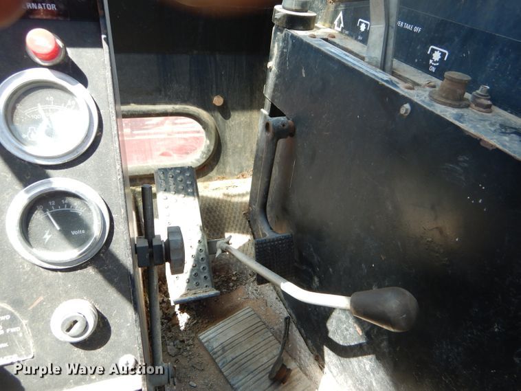 image for item GH9675 1980 Versatile 150 Series II 4WD bi-directional tractor