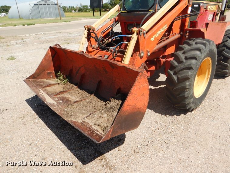 image for item GH9675 1980 Versatile 150 Series II 4WD bi-directional tractor