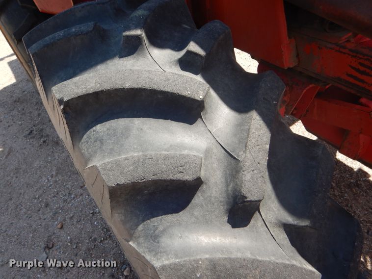 image for item GH9675 1980 Versatile 150 Series II 4WD bi-directional tractor