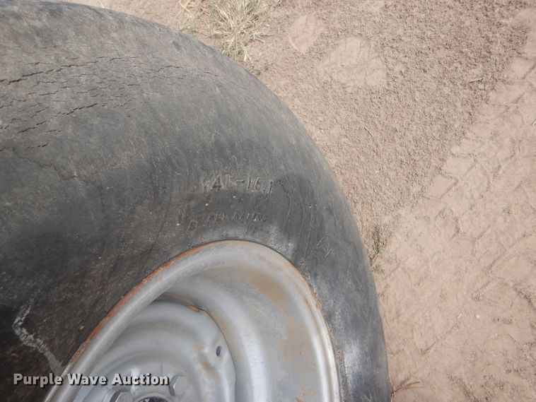 image for item GH9686 1998 Case IH 8870 windrower