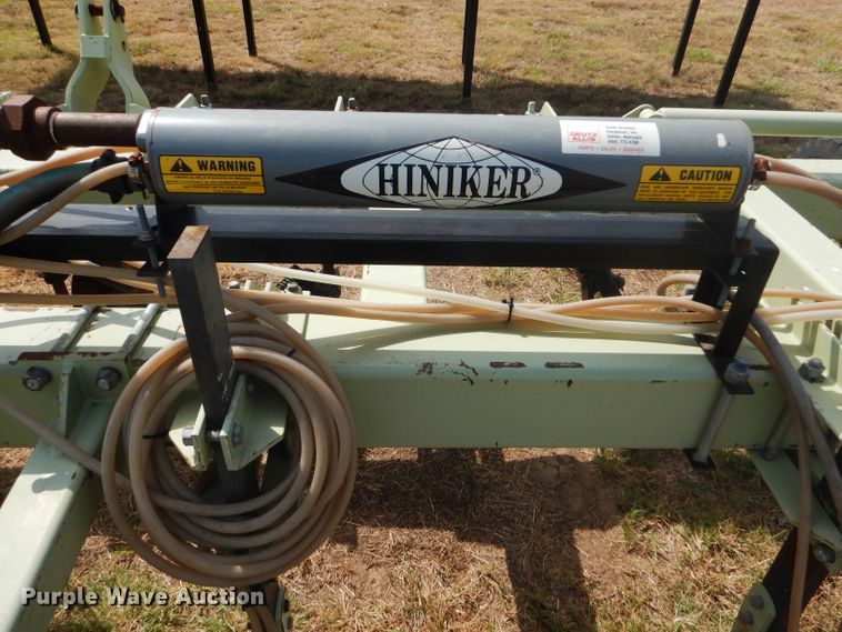 image for item GH9693 Hiebners Welding anhydrous ammonia knife applicator