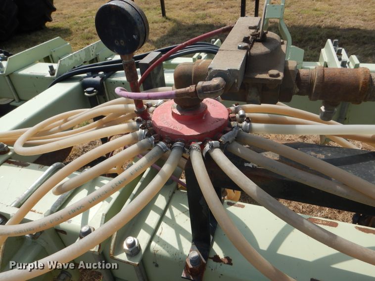 image for item GH9693 Hiebners Welding anhydrous ammonia knife applicator