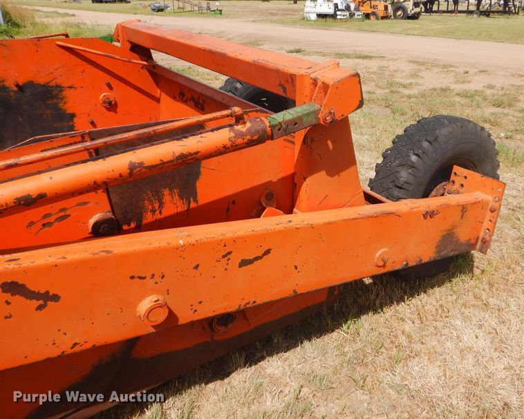 image for item GH9698 Miskin M7000 scraper