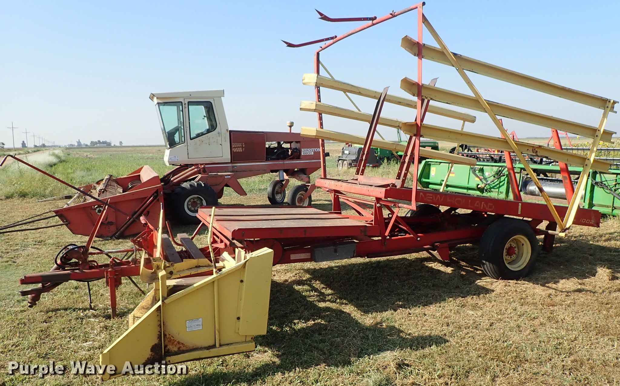 New Holland Stackliner 1002 bale wagon in Offerle, KS | Item DE1007 ...