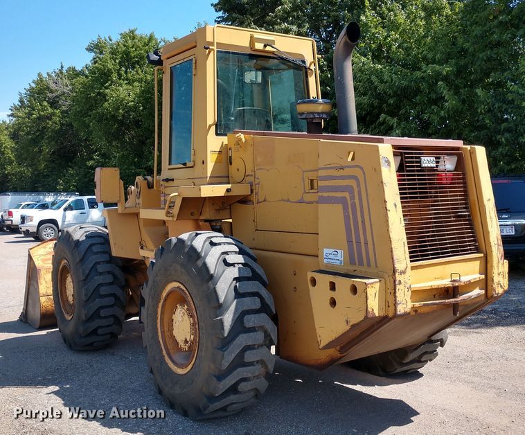 image for item DE6848 1994 Case 721B wheel loader