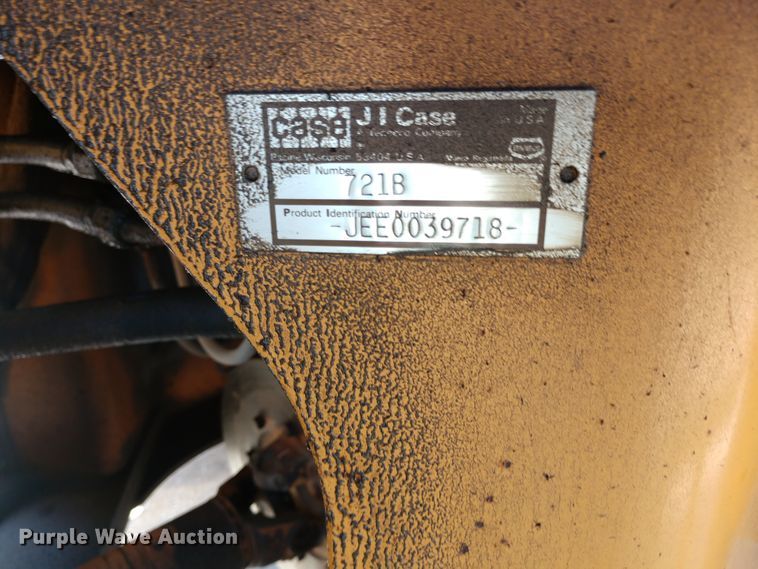 image for item DE6848 1994 Case 721B wheel loader