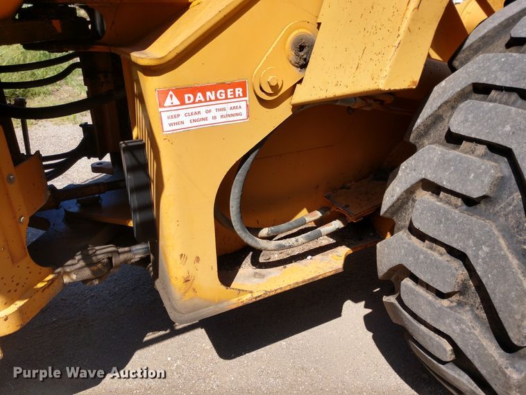 image for item DE6848 1994 Case 721B wheel loader