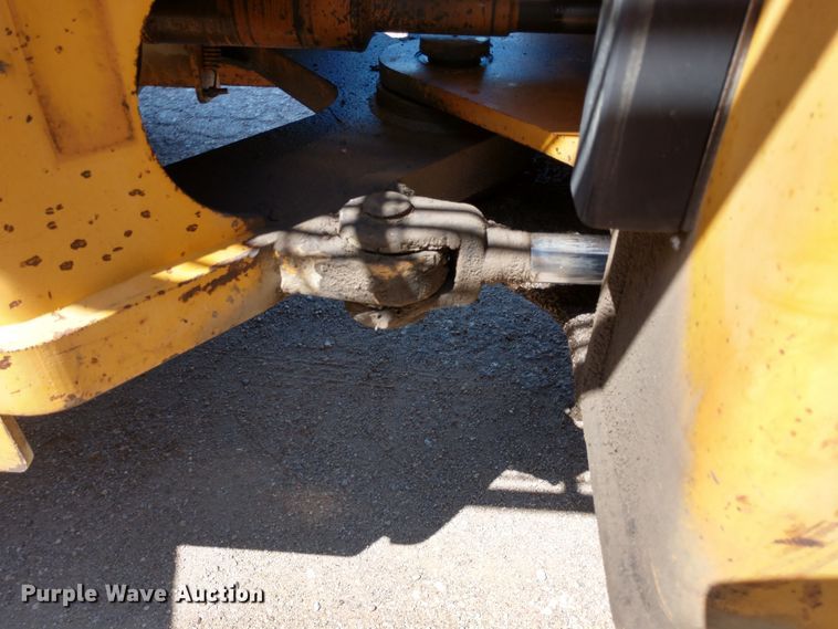 image for item DE6848 1994 Case 721B wheel loader
