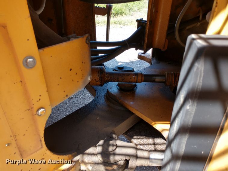 image for item DE6848 1994 Case 721B wheel loader