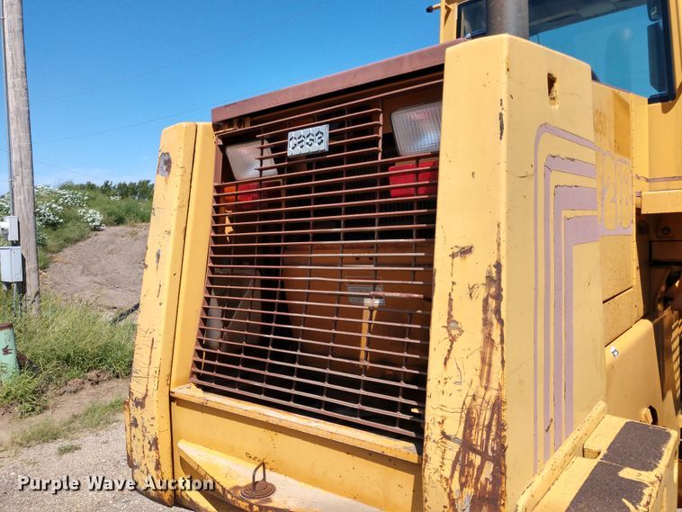 image for item DE6848 1994 Case 721B wheel loader