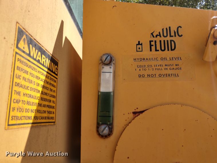 image for item DE6848 1994 Case 721B wheel loader