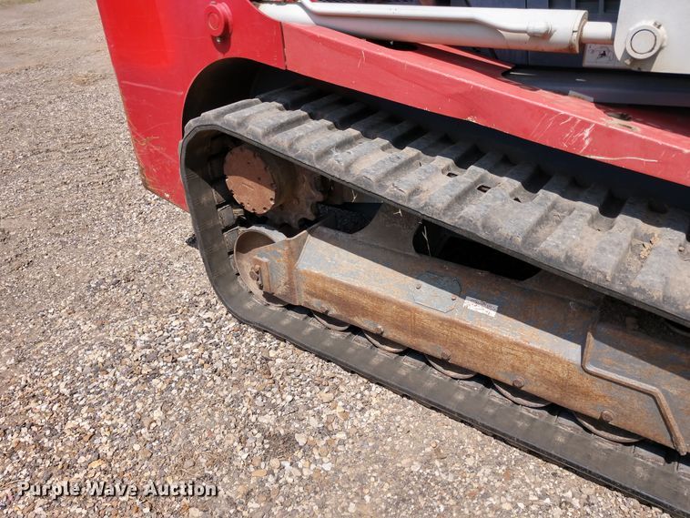 image for item DE6849 2010 Takeuchi TL250 skid steer