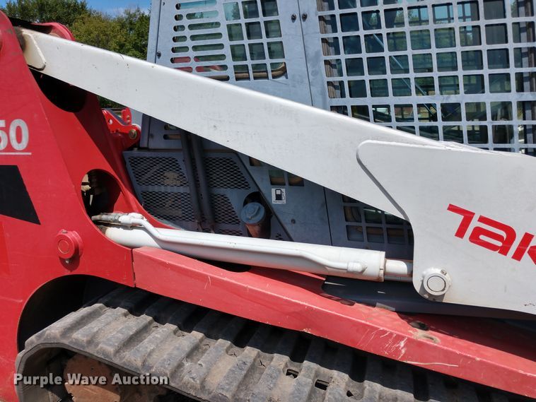 image for item DE6849 2010 Takeuchi TL250 skid steer