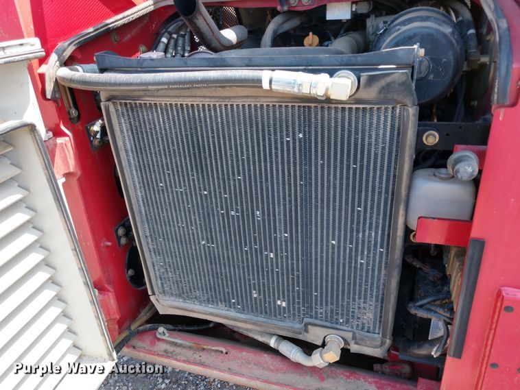 image for item DE6849 2010 Takeuchi TL250 skid steer